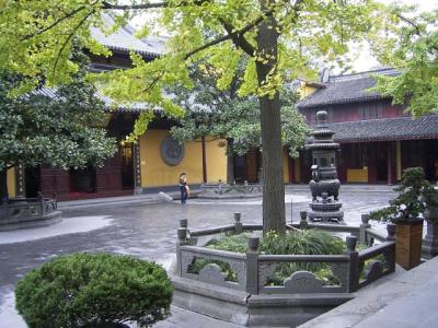 Einer der Innenh&ouml;fe im Tempel